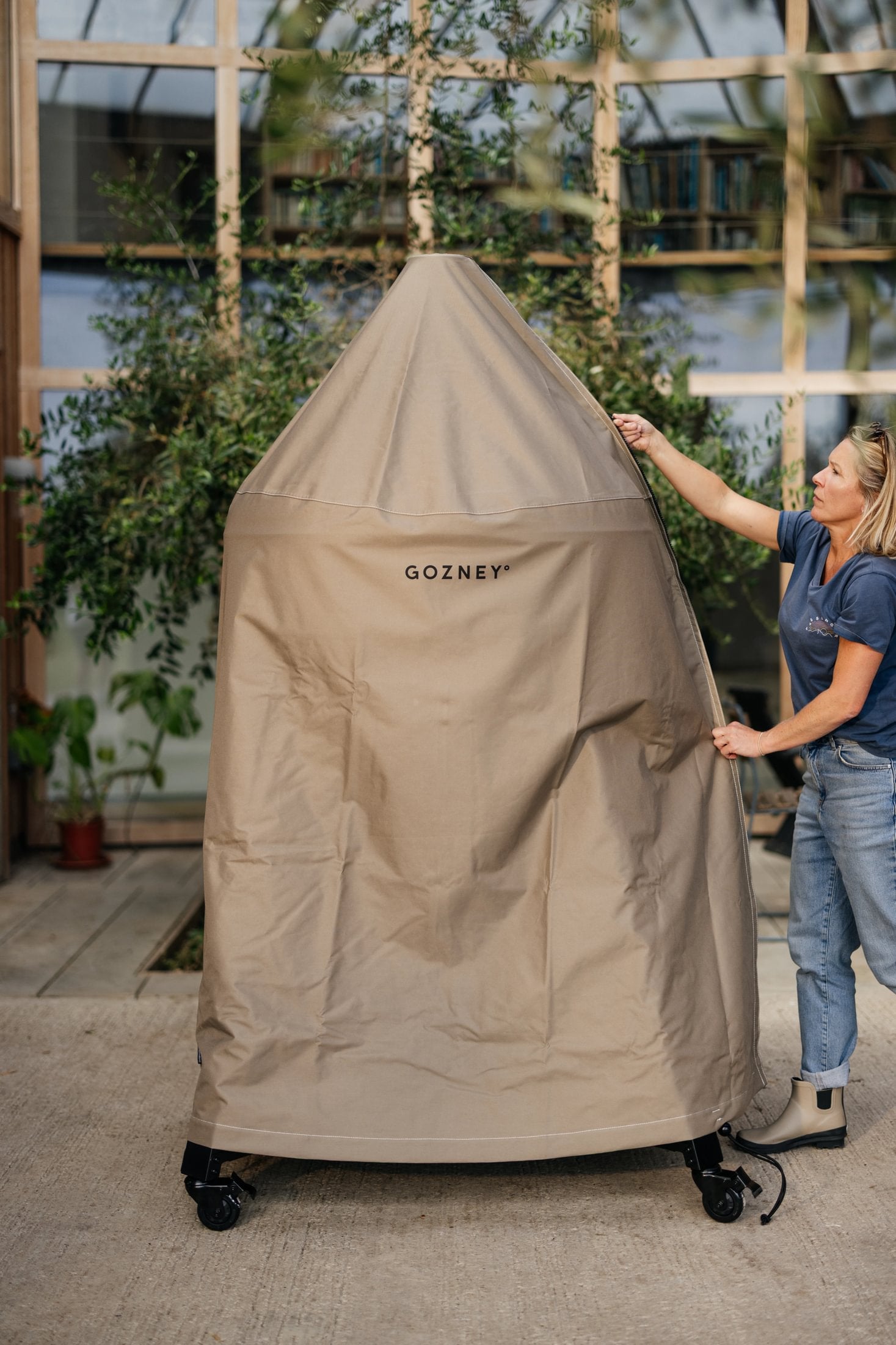 Gozney_Dome_Gen_2_Zubehoer_Abdeckhaube_lang_bei_lebensieschoen_inWaldkirchen