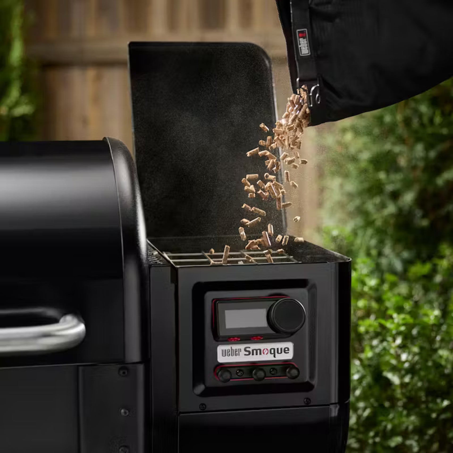 Weber Smoque Holzpelletsmoker